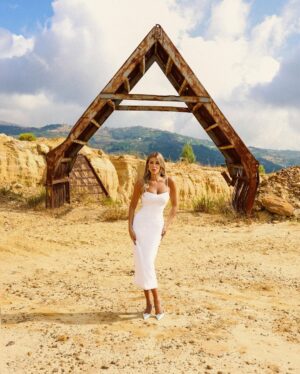Carla Haddad Instagram - You always gain by giving love 🤍
Content creator @mickaelmorcos 
Credit to @zobiansaadofficiall 
Stylist @georgeschamoun.stylist 
Dress @sarahafi_official 
Makeup @glam_by_pamm 
Hair @shanttavitian 
Shoes @aminamuaddi