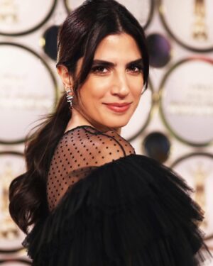 Carmen Bsaibes Instagram - From the #joyawards event🥳

Dress @eliesaabworld 
Jewelry @chaumet_arabia