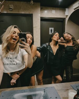 Carolina Castelinho Instagram - Date night with them 🥹🤍
@sacramentodochiado