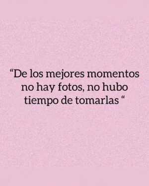 Carolina Jaume Instagram - Sonríe que la vida pasa volando ❤️

1. Nunca dejes de ser niña.
2. Tuve una operación exitosa no les había dicho pero tengo problemas renales y me hicieron una nefrolitotomía percutánea debido a un problema de cálculos renales. Me tuve que operar lejos de mi familia y el hospital es un lugar muy nostálgico. Aunque tuve el mejor enfermero ♌️
3. Un poco de diversión.
4. Estuve en un tornado (de locos).
5. PUERTO RICO 🇵🇷 ESTÁ CABRON.
6. Universal fun. 
7. Me cansé de la típica foto jajaja así que me hice un video.
8. El carro que jamás tendré pero me di el lujo de treparme jajaja. 
9. Breaking Bad. 
10.La vida es como una montaña rusa, disfruta todo el trayecto. ♌️