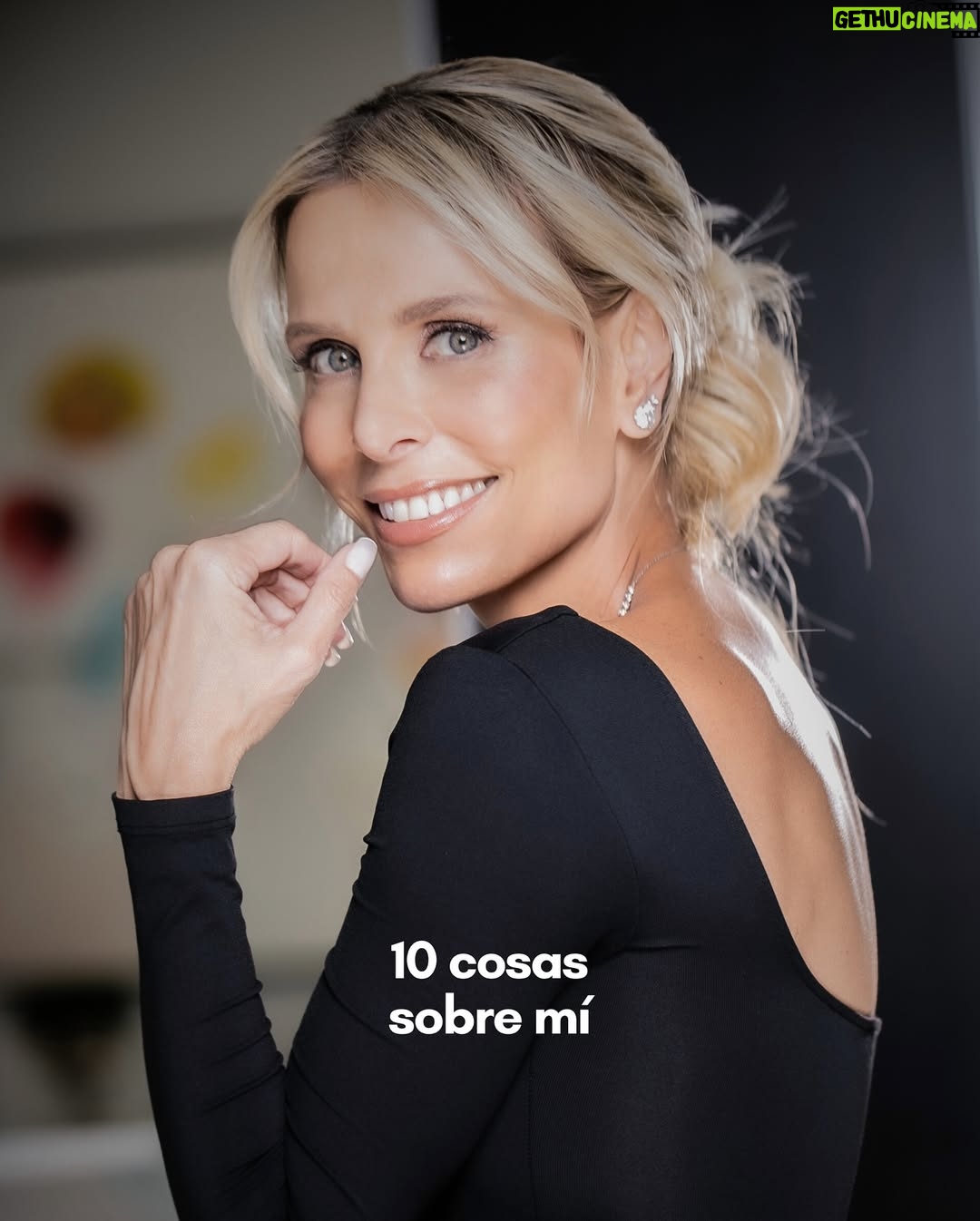 Catalina Maya - 3 Likes - Muchas personas nuevas por aquí. Y hoy quiero presentarme: soy Catalina Maya y estoy feliz de tenerlos en mi cuenta.
¿Qué otras cosas quisieras saber? Te leo.
@catalinamayapr
Fotos @santiagophotoshoots
Maquillaje @betancurclaudia