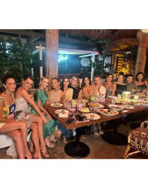 Catalina Maya Instagram - Hoy tengo mucho qué agradecerles a las mujeres de mi vida. Mujeres con fuerza, echadas para adelante que me inspiran todos los días.

Feliz día de la mujer a todas 🩷 Que no se nos olvide la fuerza que tenemos para tomar decisiones y sacar adelante todo lo que soñemos.