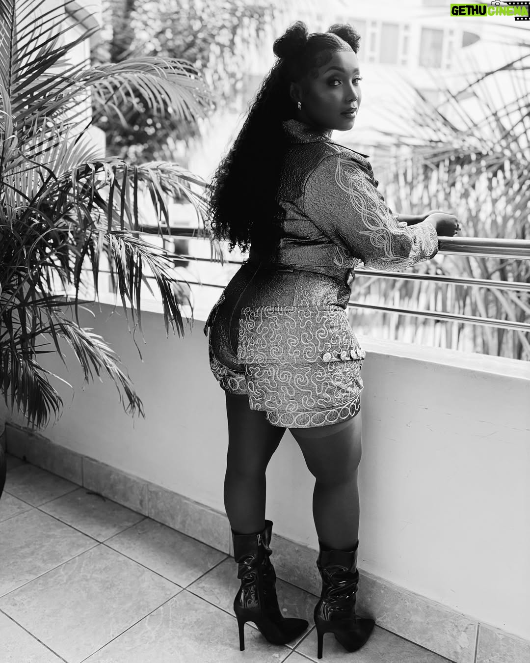 Catherine Kamau - 41.9K Likes - A time was had šš¾ā¦..
hats of @joywachira š«” and your team šš¾šš¾šš¾
#BurnaInNairobi
My fit @yvonneafrostreet