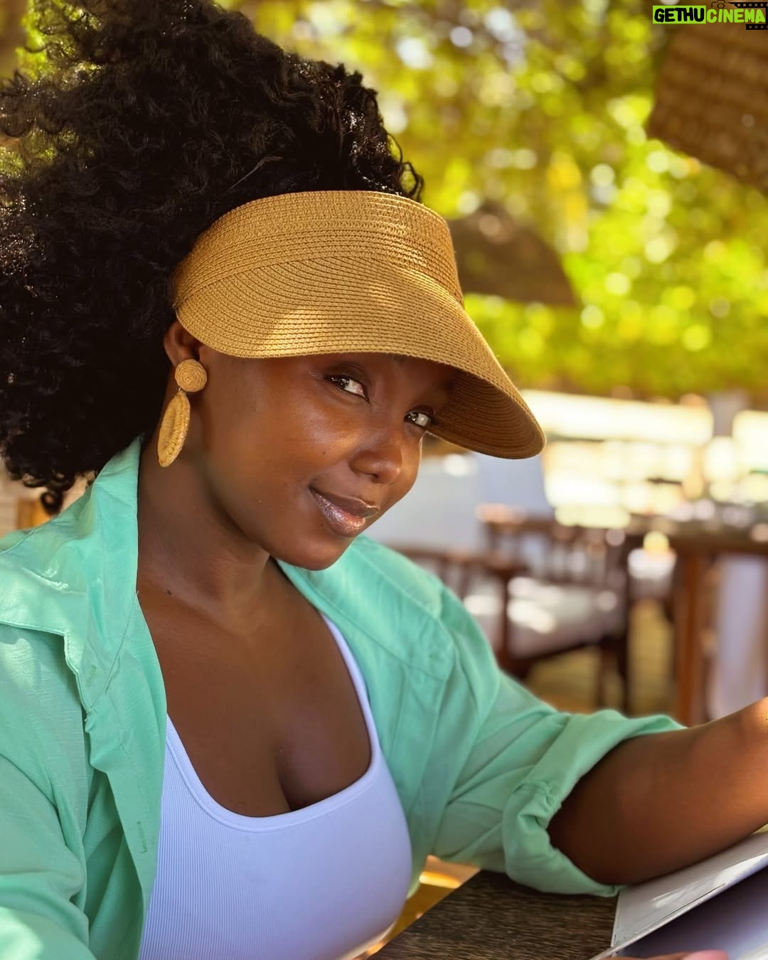 Catherine Kamau - 19.6K Likes - Letās book a flight ⦠a love language š
Fit: @kasha_fashions