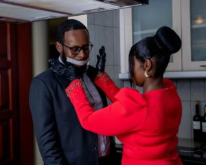 Catherine Kamau Instagram - Sizzle your Love this Valentines with @farmerschoiceke 💃🏽❤️ 🌹 . So, It was my turn to throw down a special meal for the chef . I think I did pretty well . Are you dining in or out this valentines ? Any special plans Don’t panic I have this special recipe  with @farmerschoiceke in the next post . Video loading …