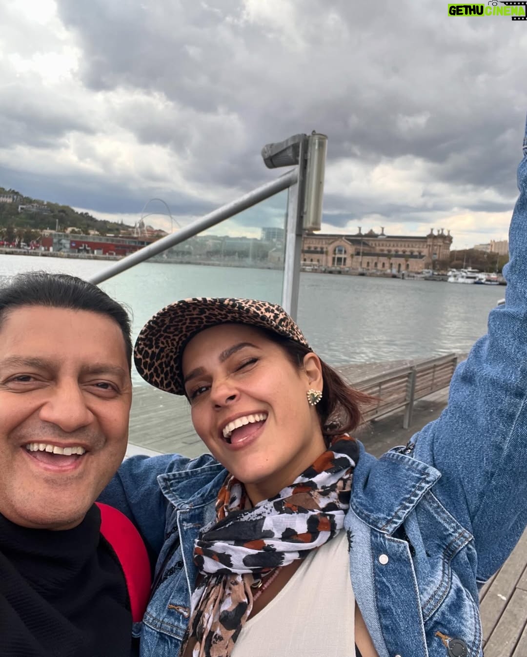 Cecilia Cascante - 19.9K Likes - Viajar con este par es lo máximo!!! @miriamurillo1 te adoro!
En las historias les dejo lo que estaban hablando en el segundo video 🤣🤣🤣🤣
Aqui les dejo pedacitos de nuestro viaje hasta el momento.
Te amo @elyeka sigamos coleccionando momentos ❤️❤️❤️