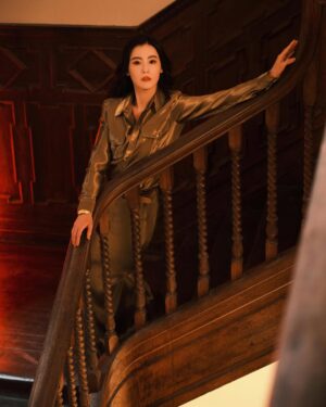 Cecilia Cheung Instagram - 历时光沉淀，铸经世之美。
@ralphlauren 
#RalphLauren
 #RalphLaurenSP25 
#拉夫劳伦美好生活DNA