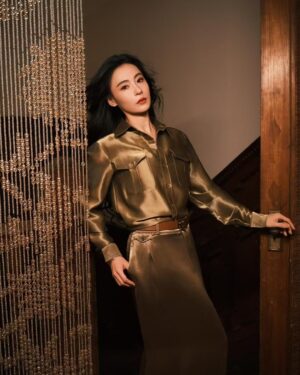 Cecilia Cheung Instagram - 历时光沉淀，铸经世之美。
@ralphlauren 
#RalphLauren
 #RalphLaurenSP25 
#拉夫劳伦美好生活DNA