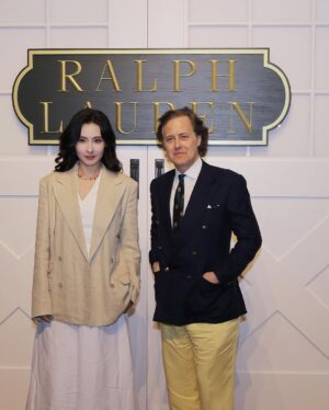 Cecilia Cheung Instagram - 历时光沉淀，铸经世之美。
@ralphlauren 
#RalphLauren
 #RalphLaurenSP25 
#拉夫劳伦美好生活DNA