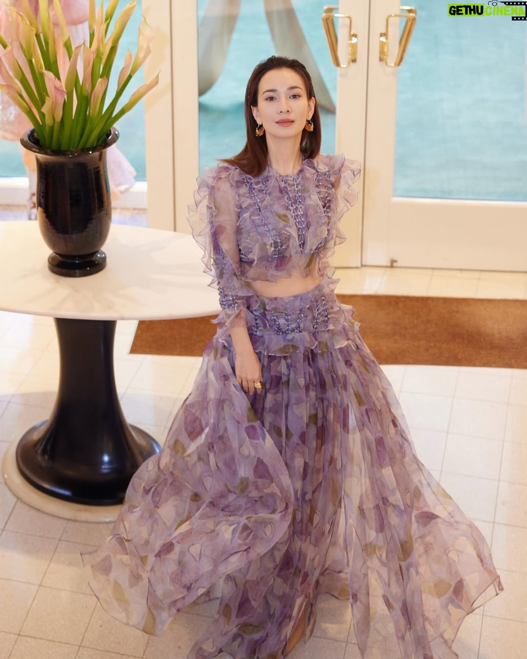 Celina Jade - 2.6K Likes - Congrats to Simone & Nicky on their Beijing opening for the @zimmermann shop! Thanks for having me!
