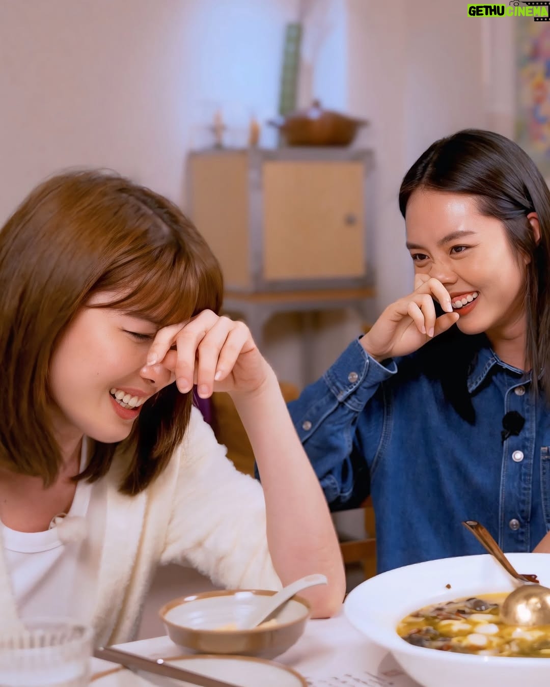 Chantalle Ng - 14.5K Likes - Hotpot, heart-to-heart, and a full spectrum of emotions with @chantalleng 🤣🥹😭🙄😋🤯
New ep out on #JAUnscripted YouTube channel, tomorrow at 6pm ❤️