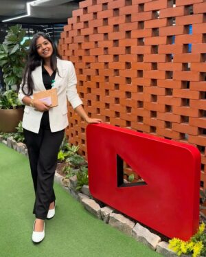 Charumathi Saravanan Instagram - 15 years old Charu wouldn’t believe I’m going Google office and attending meetings and making Youtube my Career🧿 Extremely happy & grateful!! Thank you @youtubecreatorsindia and special thanks to @athulvinod92 sir for your support and encouragement✨
.
Love you Miss Miracle fam!! You are the best♥️