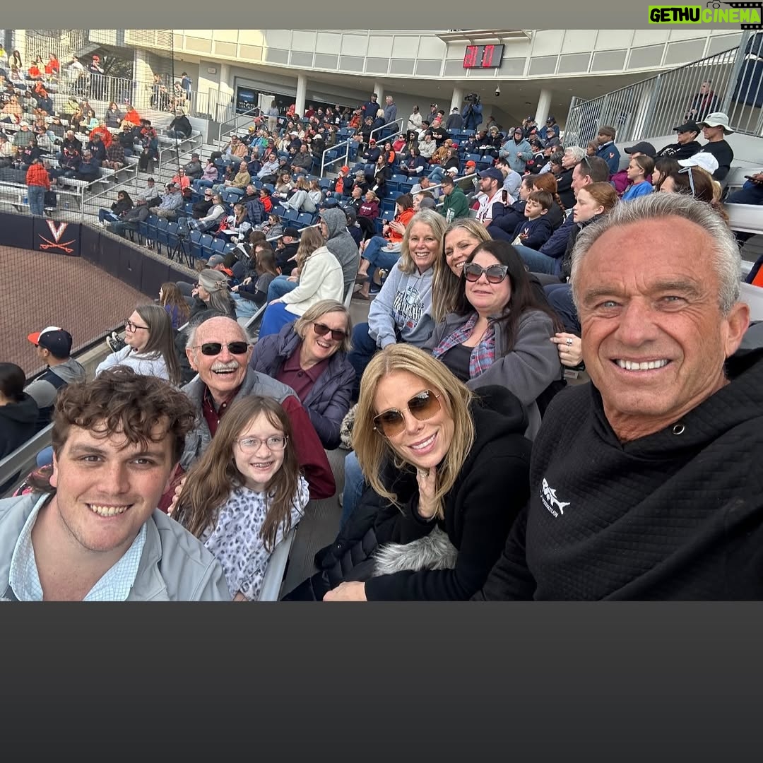 Cheryl Hines - 9.6K Likes - Let's go Eagles!!! @bc_softball, my niece, Zoe & the team take on @uva softball team. 🦅🦅🦅