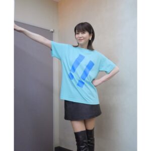 Chisato Moritaka Instagram - ⁡
2025 森高千里コンサートツアー“あなたも私もファイト!!”
4月12日 宮崎 日向市文化交流センター 大ホール 終了しました！
 
皆さんにお祝いしていただいて素敵な誕生日翌日になりました。
いつもありがとうございます。56歳もファイトー!!
 
コンサートの前は宮崎のいいとこを調べて行ってきました。
 
日向岬の絶景ポイント「馬ヶ背」の断崖絶壁は圧巻でしたよ～。
馬ヶ背茶屋では、へべすソフトクリームと日向夏ソフトクリーム両方食べました！
⁡
今日も温かい声援をありがとうございました！
 
明日4月13日は 大分 iichikoグランシアタ です！
 
#chisatomoritaka
#森高千里
#あなたも私もファイト
#宮崎県
#日向市
#日向市文化交流センター
#日向岬
#日向岬展望台
#スケルッチャ
#馬ヶ背
#馬ヶ背茶屋 の「#へべすソフトクリーム」「#日向夏ソフトクリーム」
#お食事処ながとも の「#肉うどん」
#あげみ
#ひゅうちゃん農園 の「#日向夏」
#九州ピュアドライ の「#ドライフルーツ」
#マエダ製菓 の「#ひょっとこチーズ饅頭」
#SEIKADO の「#フルーツサンド」
#サンA の「#日向夏果汁100％」「#日向夏ドリンク20％」
#ひむか農園 の「#へべすストレート果汁100％」