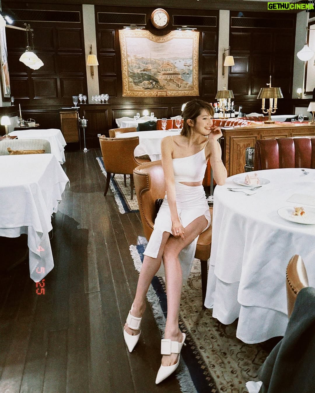 Chloe So - 22.6K Likes - 記住要共最美的人分享每個夜晚
╰(*´︶`*)╯♡
🎂💗