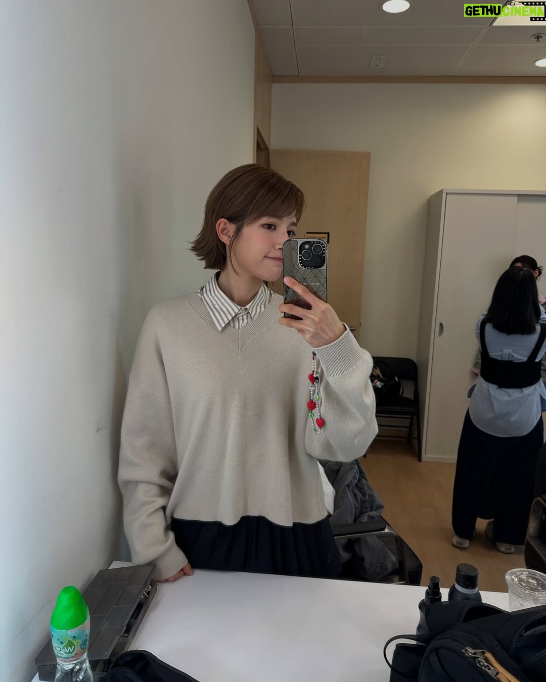 Chloe So - 16.8K Likes - 節目會有終點
比賽會有終點
但足球嘅路上係起點
可以好肯定以後會繼續踢波的❤️⚽️
(不過終極大戰後先養傷*´ω`*)
好彩當初好勇敢參加呢個節目
先可以認識到教練團隊台前幕後隊友們
亦都認識到更好嘅自己
半年來快樂嘅時光過得太快
除咗不捨,剩低嘅都係不捨😭🥺🫂❤️
📸 @chasekphotos
#足球女將
