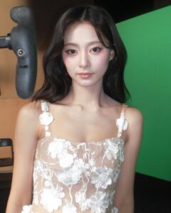Actress Chou Tzu-yu HD Photos and Wallpapers March 2025