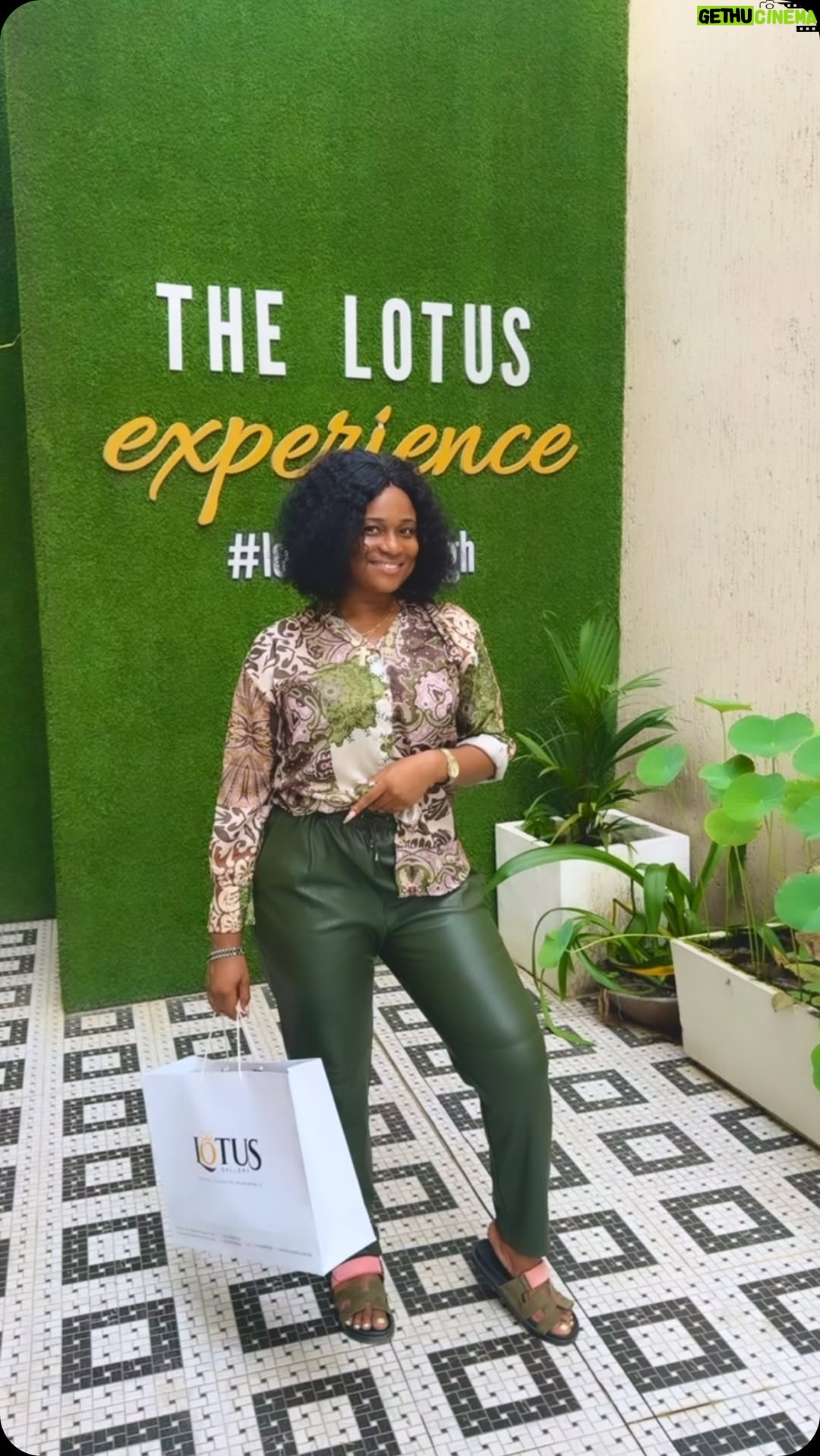 Christabel Ekeh - 3 Likes - Thank you Jesus ❤️🙏.
Having a #lotusexperience with the sweet Dzi @lotusgallerygh