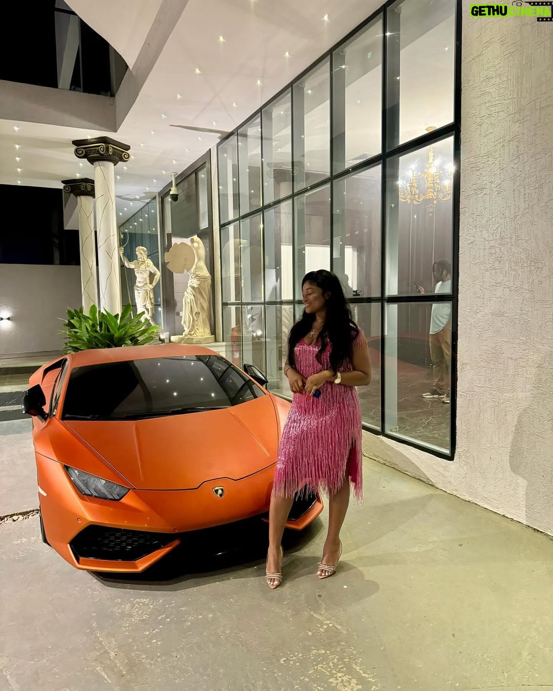 Christabel Ekeh - 3 Likes - Thank you Jesus ❤️🙏.
Out and about…. It’s the weekend 🥂