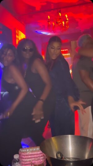 Christabel Ekeh Instagram - Thank you Jesus ❤️🙏.
Party on a Monday like we jobless but trust, we the most paid. 
#openskiesmonday with @comopromo 
@brah_kofi @bendys_world_1 
Watch full videos on my YouTube channel. Link is in my bio.
