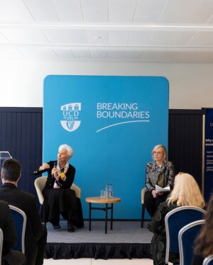 Christine Lagarde Instagram - 🇮🇪🇪🇺 What a beautiful day I had in Dublin earlier this week! I experienced the céad míle fáilte or one hundred thousand welcomes ☘️

My visit to University College Dublin was especially memorable. Ad astra (“to the stars”) is the motto of the university and I felt surrounded by future stars as I answered questions from students.

I was honoured to receive the Sutherland Leadership award, handed to me by my colleague Paschal Donohoe.

Also great to meet with another colleague, Governor Gabriel Makhlouf, and to talk to Newstalk’s Pat Kenny.