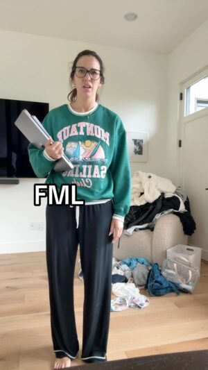 Christy Carlson Romano Instagram - Where my elder millennials at 🙋🏻‍♀️ We don’t need this hate in our lives!