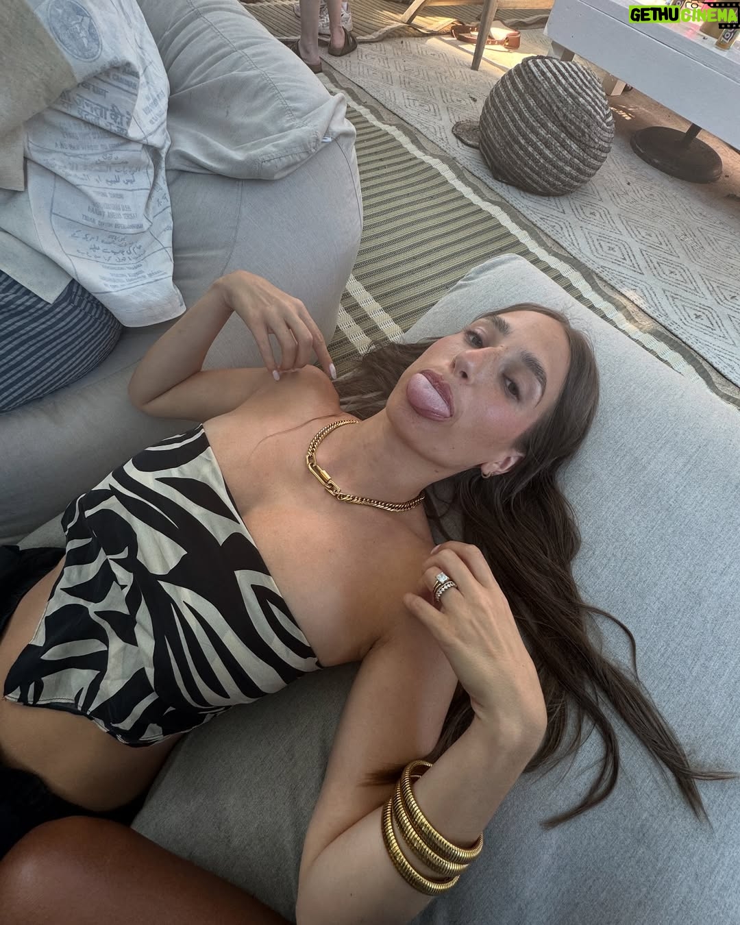 Ciara Miller - 54K Likes - I fucking love summer.