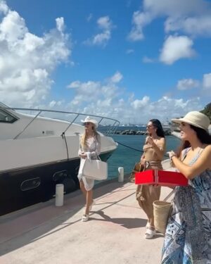 Cindy Marina Instagram - Luckiest girl in the world to have such amazing friends to celebrate these special moments with 🫶🏼💕 To say we thrived on St Barth’s would be an understatement! Best weekend of my life! 🥂 #bachelorette
