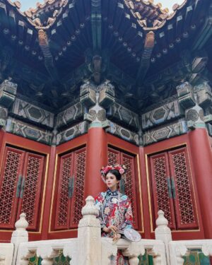 Cindy May McGuire Instagram - When royal tea is hotter than the emperor’s decree. ☕👘 #gossipsession