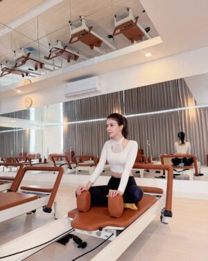 Cindy May McGuire Instagram - Favorite type of morning 

.
.
#pilates