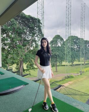 Cindy May McGuire Instagram - Tips to hit the ball farther!
1. Take a wider stance
2. Face Leading knuckles toward target
3. Light grip
4. Create a whip motion by releasing your hands
5. Make sure to rotate your body
6. Push off the ground at impact
7. Follow club head through toward target
Save this post for your next range session!
#golfgirly #golf