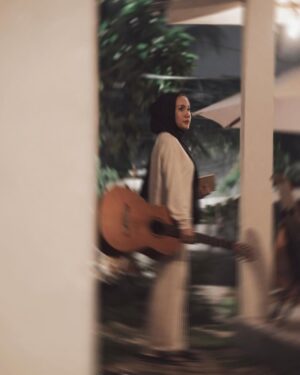 Cita Citata Instagram - Ada banyak kegiatan baru yang menyenangkan sampai lupa posting tentang diri sendiri.. lupa social media juga .. Waduh gimana nih ya? 😅