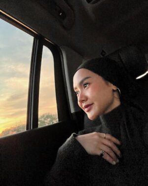 Cita Citata Instagram - Keindahan Islam Nusantara tidak mengajarkan perpecahan .. bertutur kata yang baik, berbudi pekerti luhur, sopan dan tidak pula menghakimi,berdamai serta menerima perbedaan.
BHINNEKA TUNGGAL IKA 🇮🇩
SELAMAT MENUNAIKAN IBADAH PUASA 🙏
Semoga semua amal ibadah kita di lipatgandakan dan di berkahi Allah SWT. Amin 🤲
