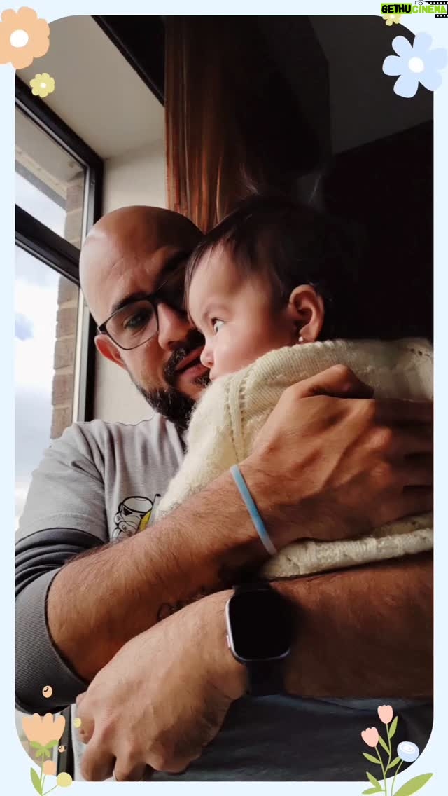 Claudia Camposano - 2.4K Likes - Nuestro día de niñeros de nuestra princesa hermosa 😍❤️ Amelie no puede más con el amor por su sobrina. @claudiacamposano @its.nathalie20 @roigmor_04