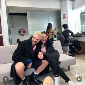 Claudia Camposano Instagram - Mi bello @johannvera mi amigo más divertido, el más cariñoso , el más lindo de @masterchefecuadoroficial jajaj que no se pongan celosos mis otros compañeros jajajajaja