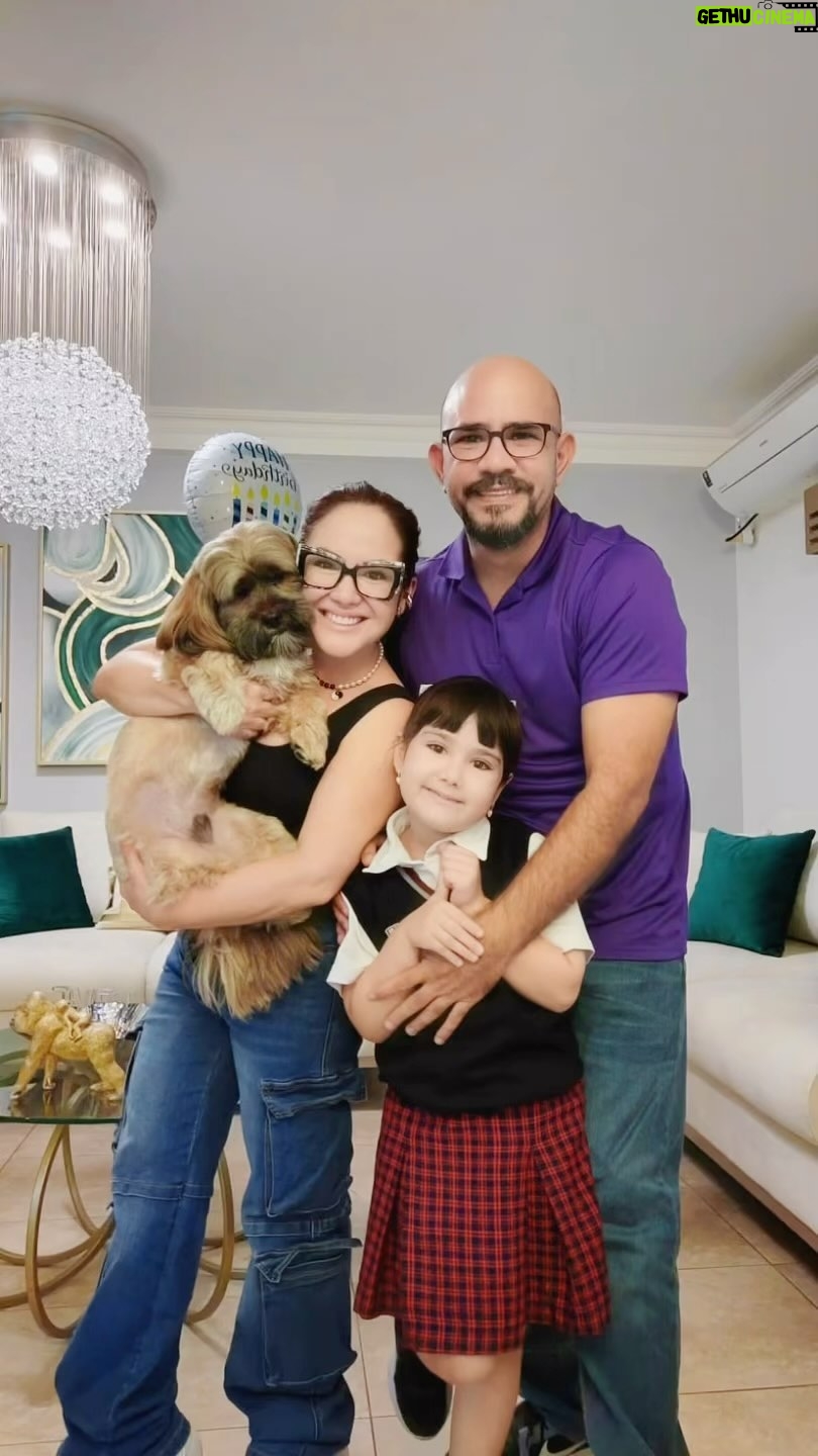 Claudia Camposano - 3.2K Likes - Mis 43 años🥳💕 HOY ES MI CUMPLEAÑOS!! 😁
Los recibo con Amor ,con agradecimiento , con mucha felicidad , GRACIAS GRACIAS GRACIAS !!!! A quienes son parte de mis días y de mi Vida ♥️♥️♥️♥️♥️♥️
@fbottie te amo Negrito #Amelie @its.nathalie20 #Bindi