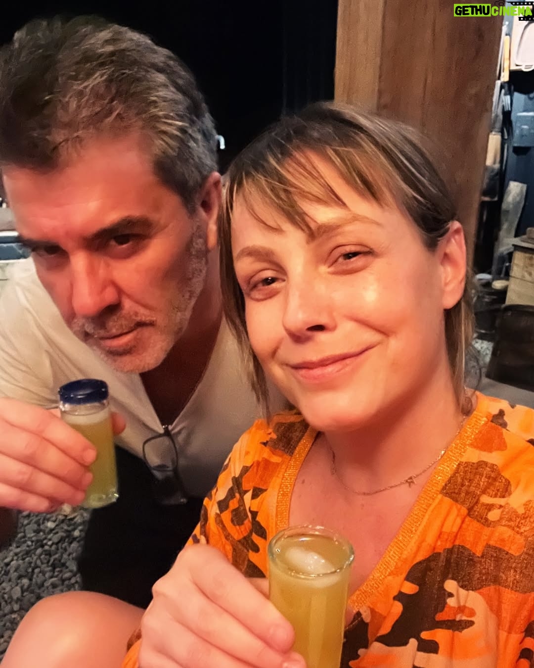Claudia Conserva - 23K Likes - Despedida 2024 , comida hecha en casa, rica, ritos, deseos , familia, uvas, parrón, tatuajes de protección, Año Nuevo en Casa Carrara @pollolibre66 @lafranconserva #adios #tatoo #protección #hastasiempre2024 #avanzando #añonuevo #2025 #limoncello