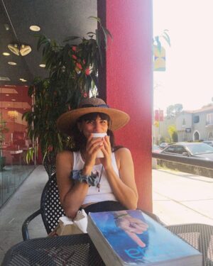 Claudia Doumit Instagram - Home(s)