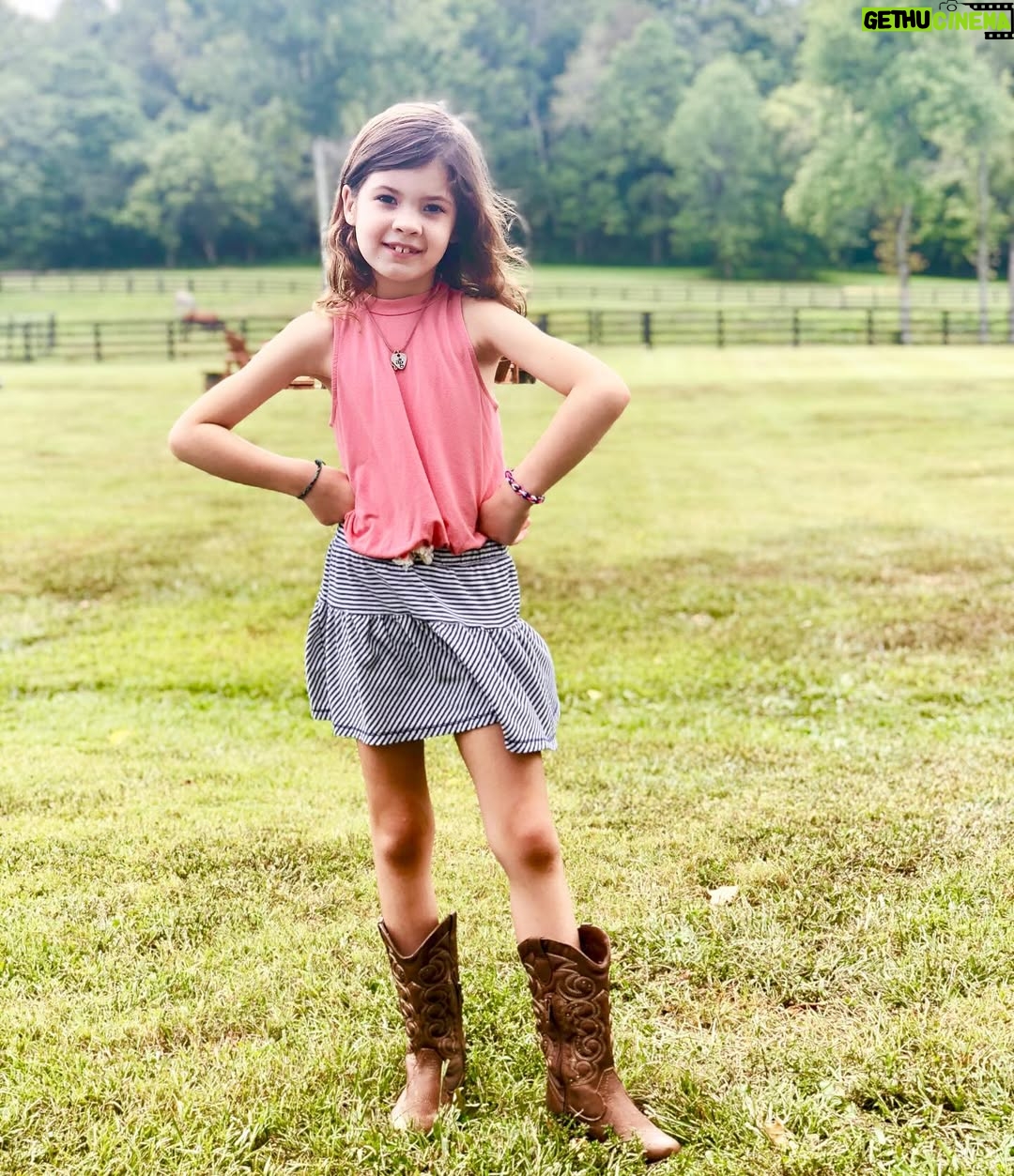 Clea Shearer - 21.4K Likes - Happy 14th birthday to my first born and favorite daughter, @stellablueshearer 💕