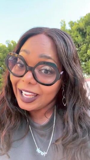 Cocoa Brown Instagram - California dreaming with two teenagers! Pics and moments to come! #springbreak2025 #mommymode
