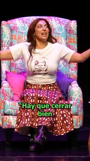 Connie Ballarini Instagram - SOMOS EQUIPO 😂

⚠️ Todos los martes podes vernos presencial en @elnacionalsancorseguros 20:30 hs o por streaming desde tu casa!

‼️Toda la info y para sacar las entradas en @plateanet presencial y @passline_argentina streaming 

🚨Recuerden que seguimos con el combo 5x2 en streaming!!!!!

Somos @laschicasdelaculpa 💜 
@connieballarini 
@fermetilli 
@mguinzburg 
@nataliacarulias