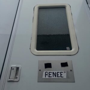 Constance Zimmer Instagram - Look who is in back to back episodes of @firecountrycbs this week and next? Have you met Renee yet? Loved being back in Vancouver to work with my dear friend @getdianefarr and meet new ones @kevinmalejandro @maxthieriot with an episode directed by the wonderful @freddiehighmore ! #tgif