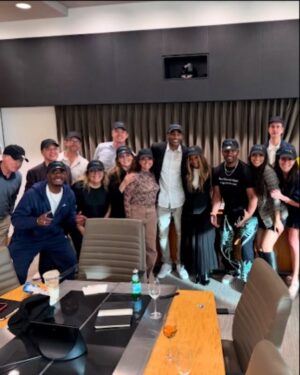 Corinne Foxx Instagram - Foxx x Fox is official! Yesterday we celebrated the kick off of @foxxholeproductions deal with Fox Studios! With two incredible shows already at Fox Network, we can’t wait to create even more with this new partnership! Foxes stick together! 🥂🦊🤝 @iamjamiefoxx @datariturner