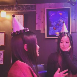 Crystal Kay Instagram - Thankyou post #39 #さんきゅう

先月でしたが、たくさんのお祝い&メッセージをサンキュー３９😘何もプランしてなかったけどこんなに祝ってもらえて、幸せ者です😆感謝の年、サンキュー精神でハッピーとありがとうを声や音楽でみんなに届けて行きたいと思います✨

Late post but BIGGEST THANKYOU TO YOU ALL for all the bday love ❤️ feeling very lucky and special on my last year in my 20s....😂😂
