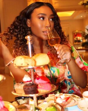 Cynthia Bailey Instagram - Literally spilled so much tea with my one & only @noellerobinson!🫖
Thank you for treating me to my first tea time at @thepeninsulabh. 
This was one of my favorite birthday moments & you will always be my happy place.🤍

#birthdaylove
#pisceswoman 
#motherdaughter
#daughterappreciation
