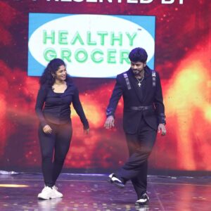 Cynthia Vinolin Instagram - My Legend 🔥
@iamsandy_off 
My Sanku papa ❤️

A Mentor who stands with me, who admires my growth and strength, I am so grateful for having shared the dance floor with you, every time in my life..!

This is where I was nurtured and made to live the reality of a disciplined lifestyle, that has taught me to live,dance, determined, sweat, innovate and cherish 🔥💯✨

I am a proud Sishiyai 😍 of Sandy master ...!

Totally a Man with a Precious Heart ❤️
Thanks to My Azlagana Amma @ponmani_davis
My Thangamana Akka @dorathy_sylvia23 
😇En Anbana Appa @davis.raj.71
And My world @suzzannahmichelle @shawnmichael.s.d for letting me continue my passion and respecting my work ❤️✨💯🔥🧿

Thanks to @blacksheeptamil 
For capturing this precious moment ✨

#cynthiavinolin #sandymaster #dance #cyndysdancestudio #sandysdancestudio #peace #happiness #family #chennai