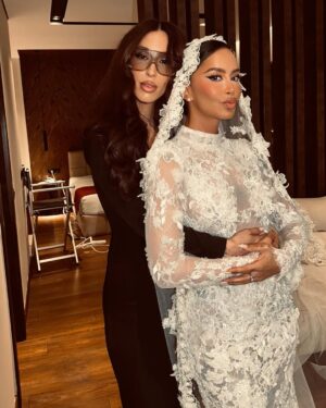 Dafina Zeqiri Instagram - Side by side or miles apart, sisters will always be connected by heart. I love you ♾️