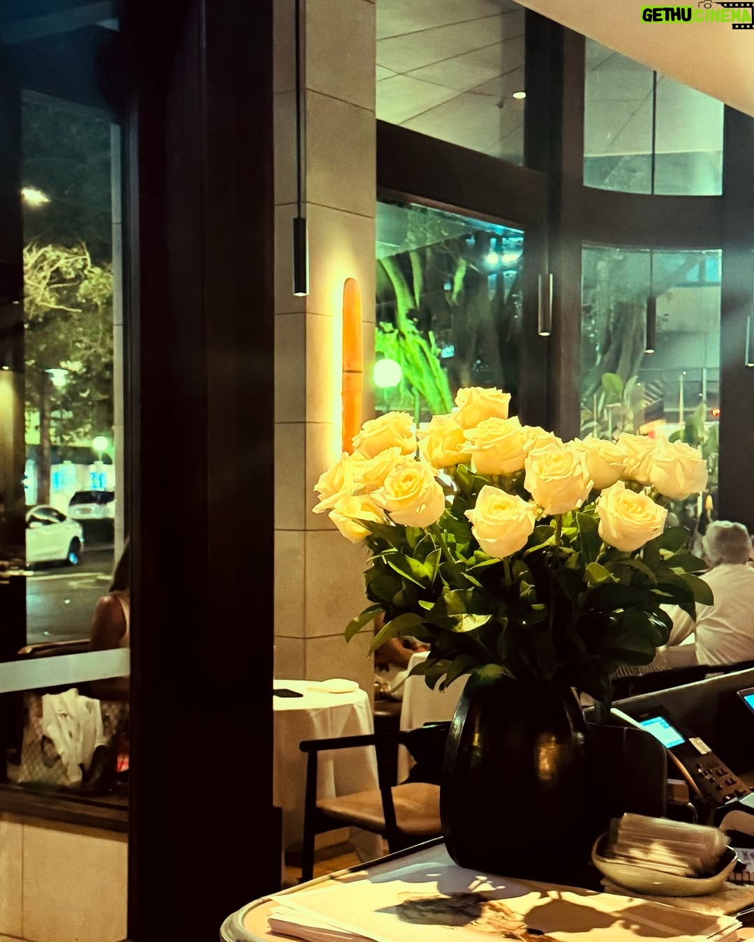 Daisy Fuentes - 5.7K Likes - On a date with him ❤️ #sydney #datenight❤️