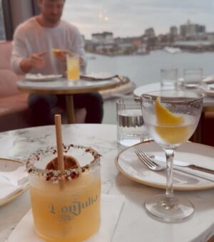 Daisy Fuentes Instagram - My favorite moments are the ones that remind me of what truly matters:  Family, love, connection, and the joy of simply being together. Here’s to more moments that take our breath away, reminding us that the simplest joys often become the most treasured memories. ❤️ 

#family #travel #joy #memories #experiences #love