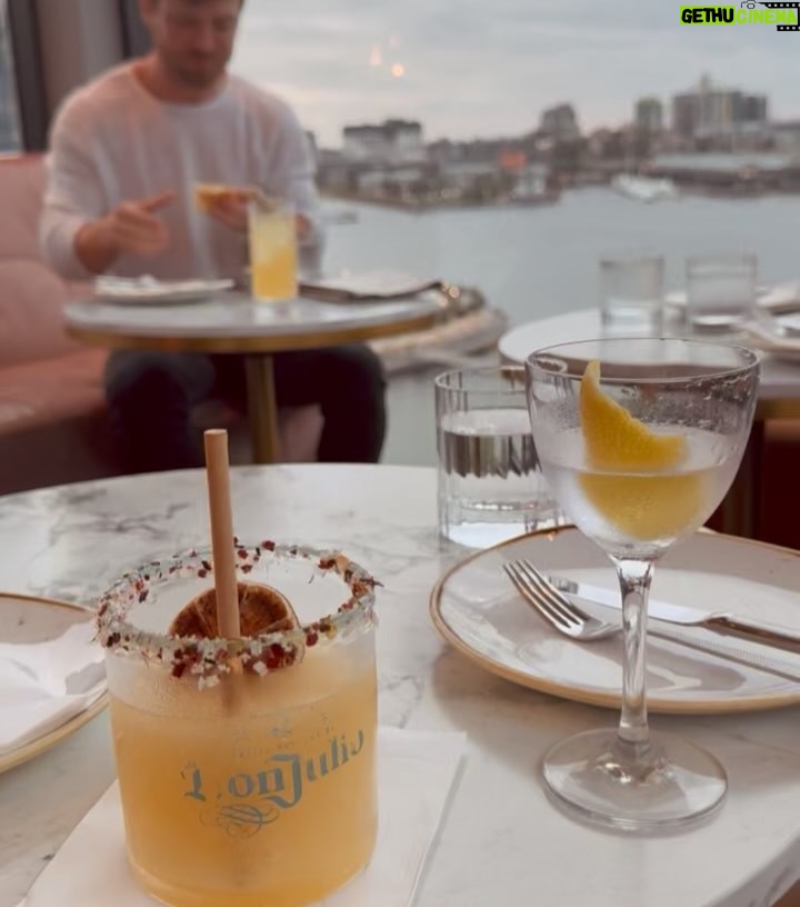 Daisy Fuentes - 8.7K Likes - My favorite moments are the ones that remind me of what truly matters: Family, love, connection, and the joy of simply being together. Here’s to more moments that take our breath away, reminding us that the simplest joys often become the most treasured memories. ❤️
#family #travel #joy #memories #experiences #love